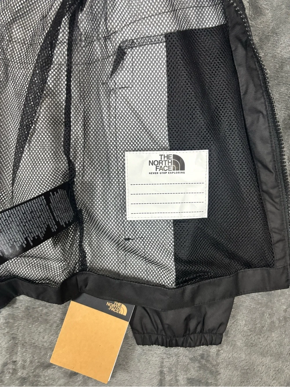 NWT The North Face Girls Antora Rain Jacket Size 10